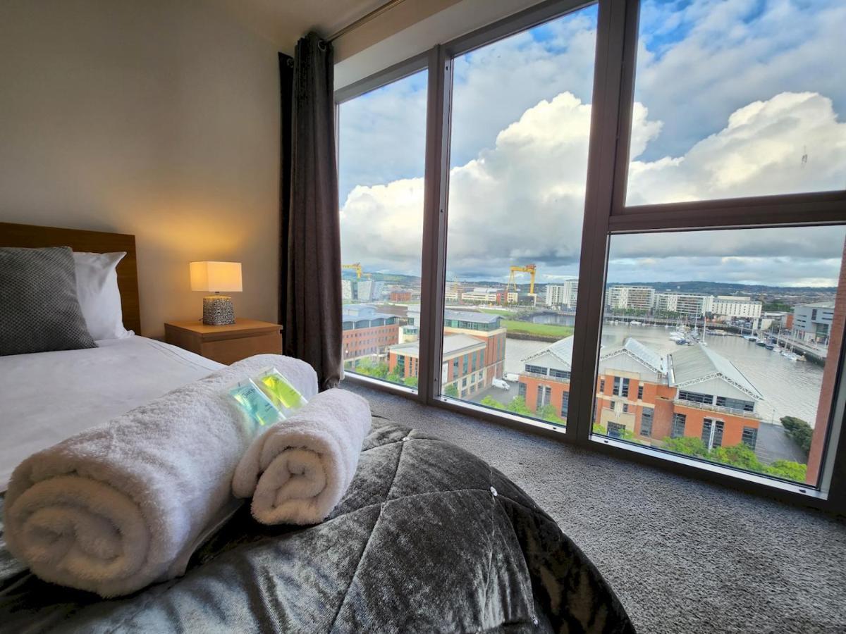 Apartamento Pass The Keys Stunning Penthouse With Balcony Sunset Views Belfast Exterior foto